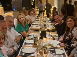 Σε δείπνο με φίλους στη Λάρισα η Ζωή Κωνσταντοπούλου